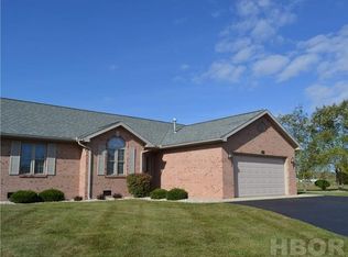 2135 Greystone Ct #U-11, Findlay, OH 45840