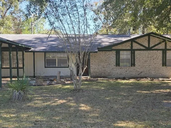 271 Long Leaf Cir, Lufkin, TX 75904