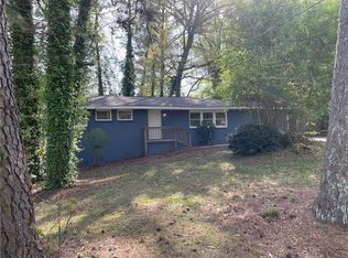 1374 Dennis Dr, Decatur, GA 30032