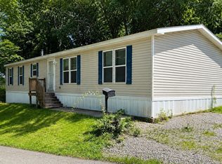 1 Breezy Bnd, Auburn, MA 01501