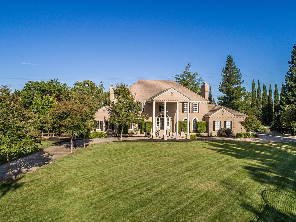 1st image of 8658 Country Creek Dr