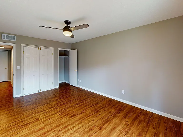2140 Fort Harrods Dr #7 — Photo 21