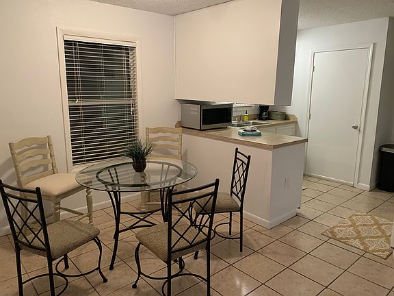 4th image of 3547 3547/3551 N Southwind Dr #3547