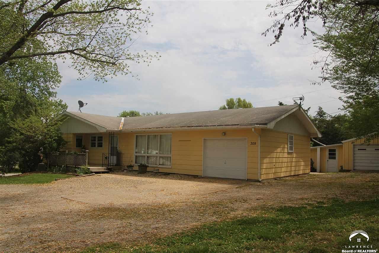 309 E Lake St, Mc Louth, KS 66054 Zillow