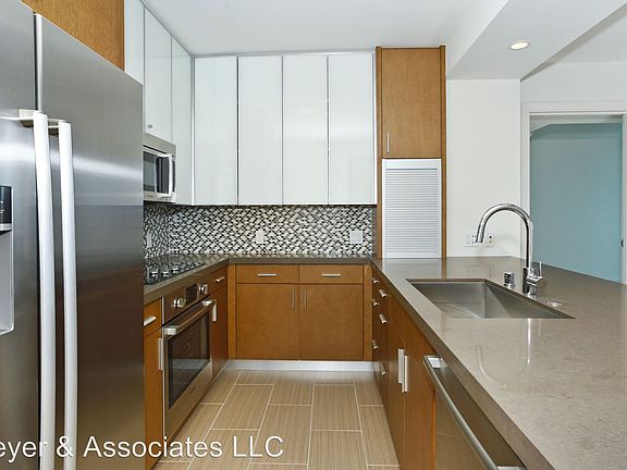 3rd image of 600 Ala Moana Blvd #2607