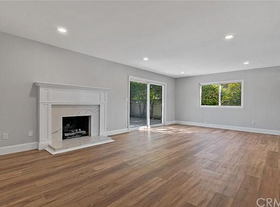 5th image of 2834 N White Ave