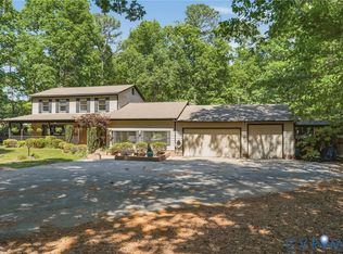 9801 Third Branch Dr, Chesterfield, VA 23832