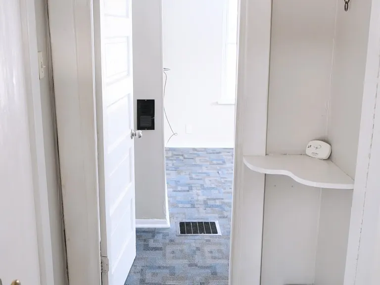 41 Sylvia Ave #1 — Photo 8