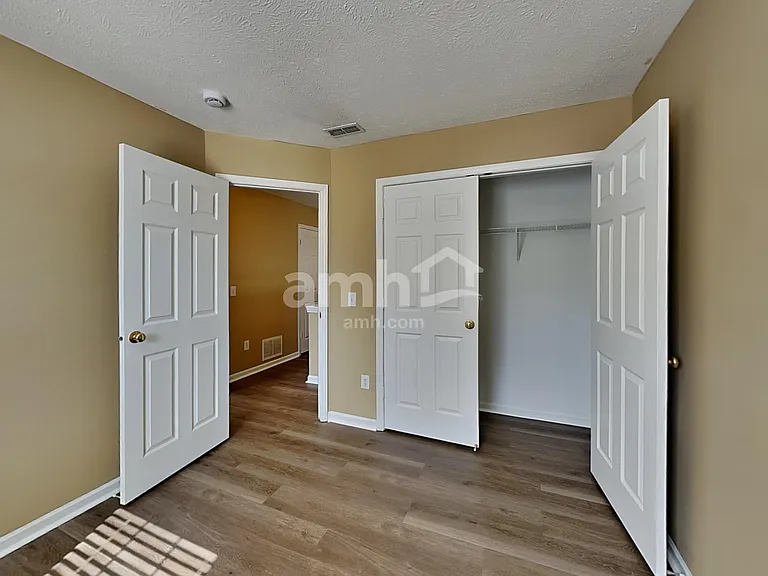 5355 Pelham Way — Photo 14