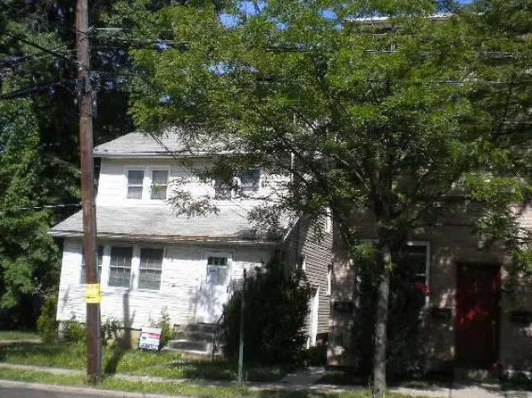 56 Ridgefield Ave, Ridgefield Park, NJ 07660