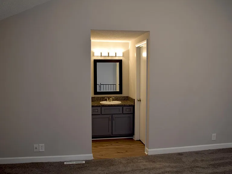 945 Bresslyn Rd #945 — Photo 11