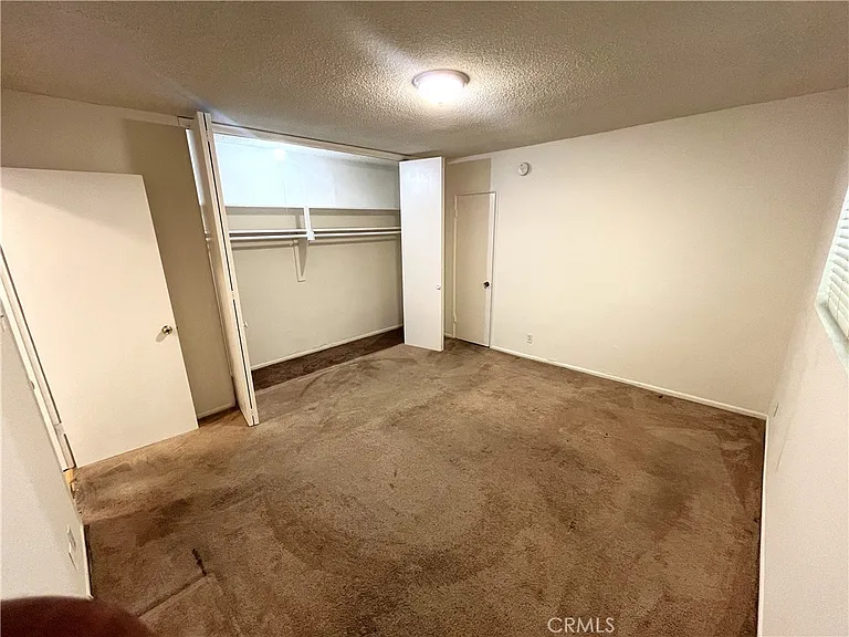 1933 Pelham Ave #3 — Photo 17