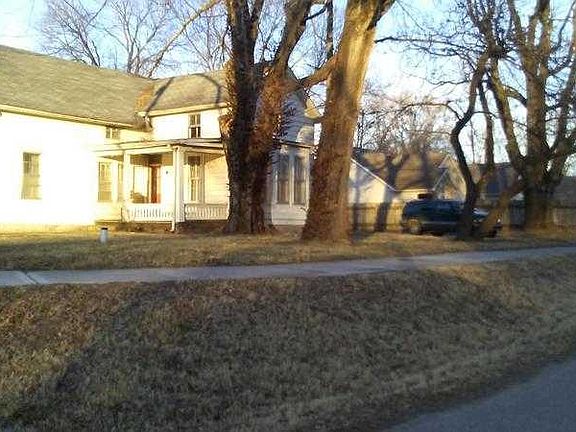 202 N 5th Marketing