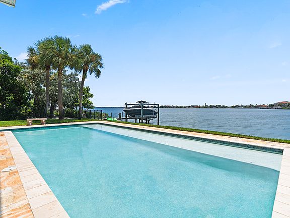 141puntavistadr,stpetebeachfl33705_21_09132024