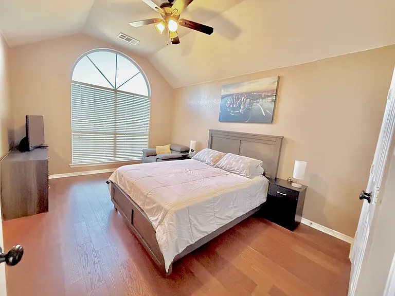 8902 Watersway Dr — Photo 14