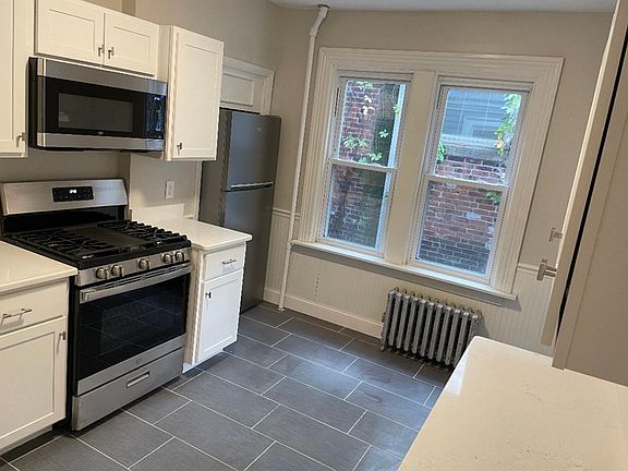 4th image of 108 Butler Ave Floor 1