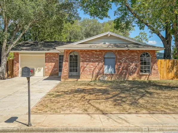 217 Judith Ann, Schertz, TX 78154