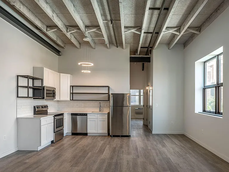Brush Factory Lofts — Photo 3