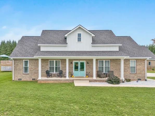 140 Nyle Ridge Rd, Wirtz, VA 24184