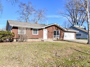 1636 West Fairfield COURT, Glendale, WI 53209