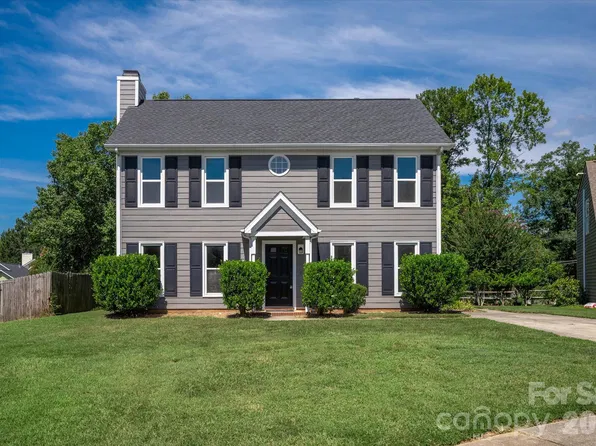 4509 Doves Nest Ct, Matthews, NC 28105