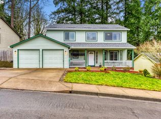 17441 Wake Robin Cir, Oregon City, OR 97045