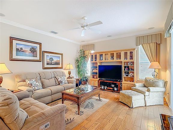 4th image of 277 Magneta Loop