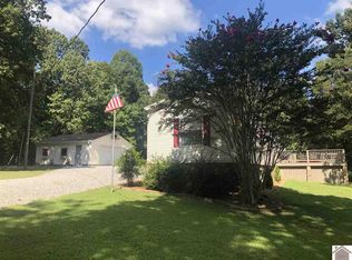 398 Chestnut Oak Rd, Kuttawa, KY 42055