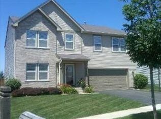 1023 Valley Stream Dr, Hampshire, IL 60140