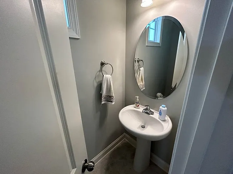 109 Windy Creek Ln — Photo 11