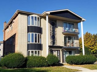 11180 Moraine Dr #2S, Palos Hills, IL 60465