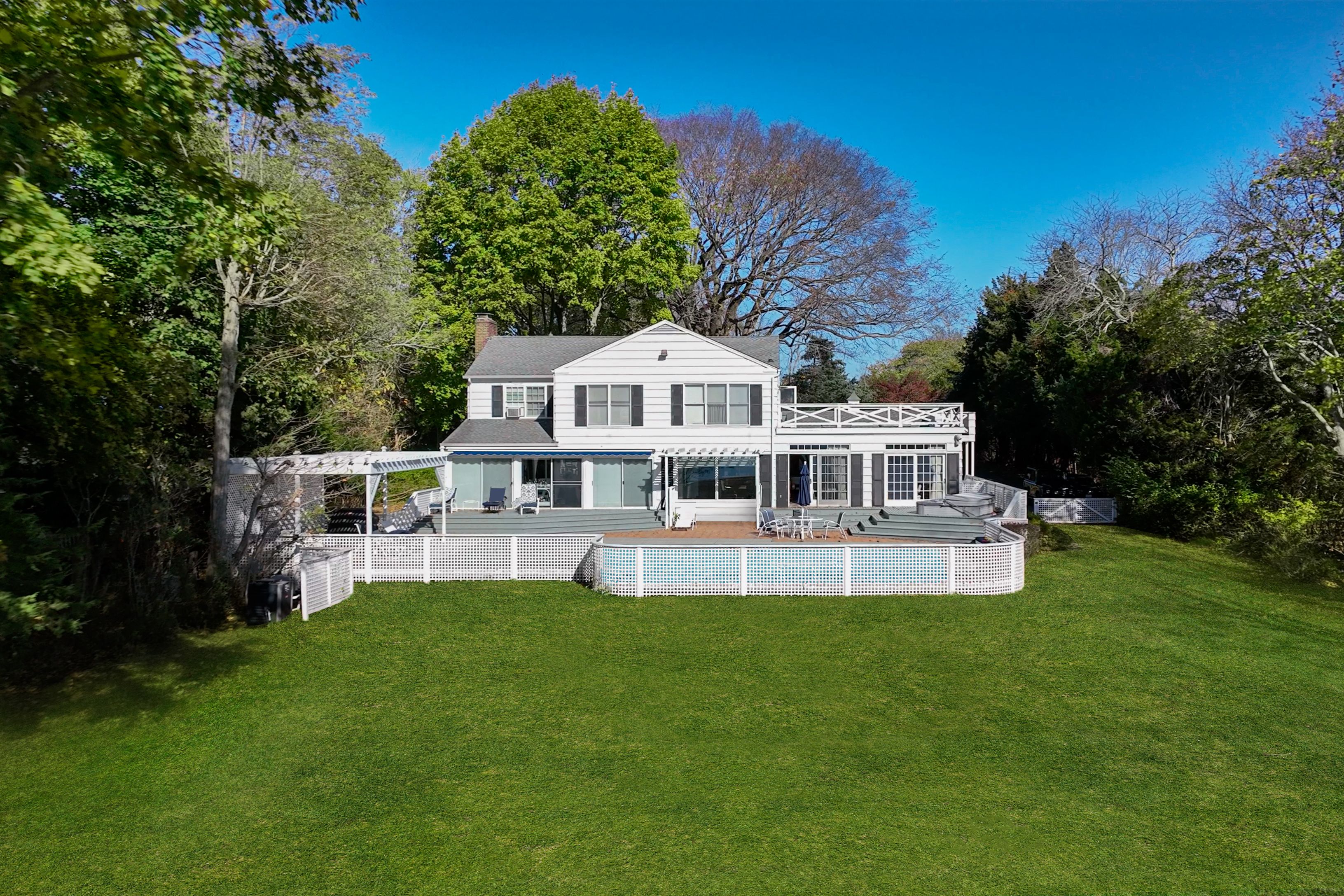 61 Ferry Rd, Sag Harbor, NY 11963 Out East