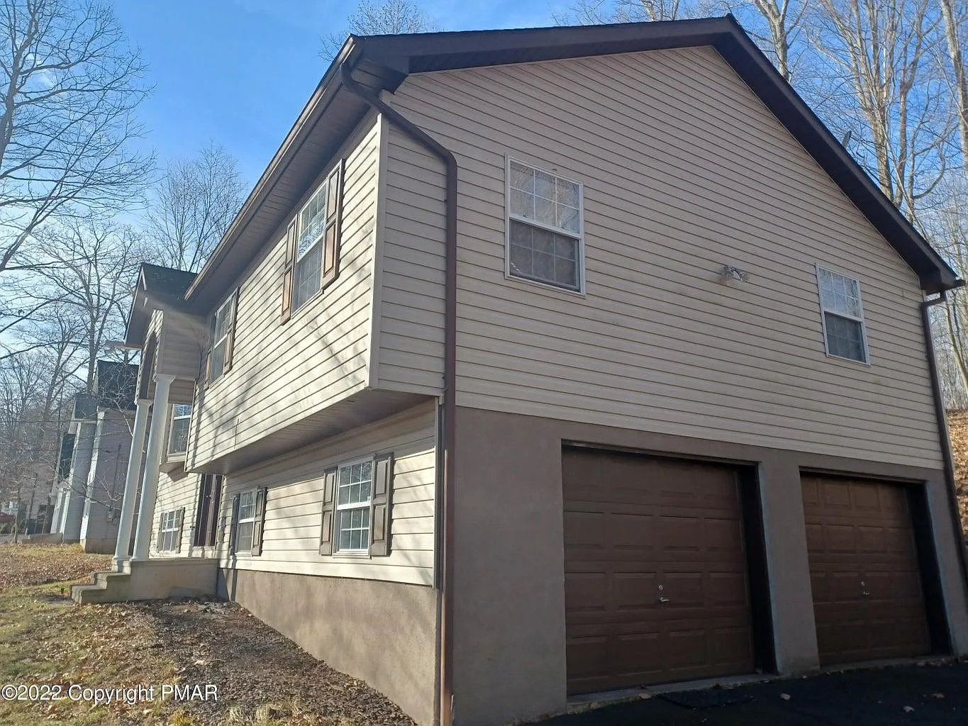 3 bed, 1832 sqft, $2,100 — Photo 2