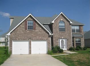 1425 Shelnutt Ct, Hampton, GA 30228