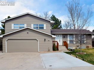 5130 Smokehouse Ln, Colorado Springs, CO 80917