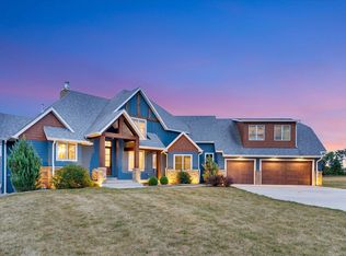 2470 E 565th Rd, Buffalo, MO 65648