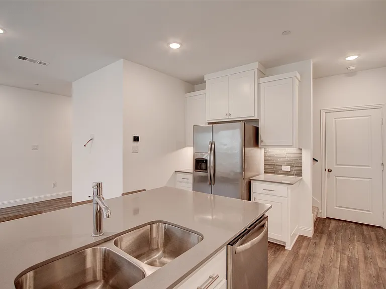 1322 Whipsaw Trl — Photo 18