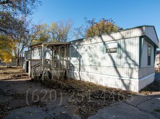 27 N Glendale Ave #3607, Coffeyville, KS 67337