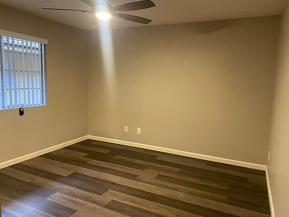 5th image of 216 Grand Ave