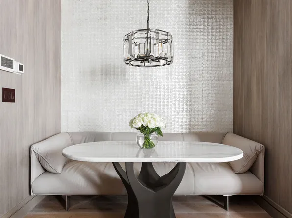 305 East 61st Street image 6 of 17