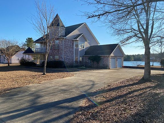 3rd image of 29 N Highlands Dr
