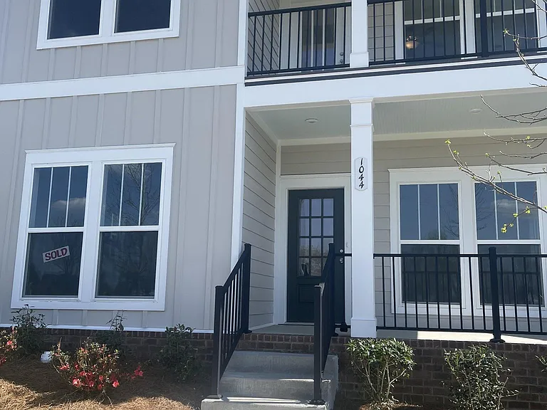 1044 Indigo Aly — Photo 7