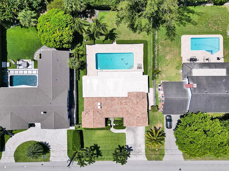 248 Codrington Dr — Photo 99