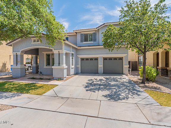 3rd image of 3631 E Parkview Drive