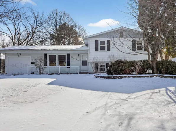 522 Apache Ln, Carol Stream, IL 60188