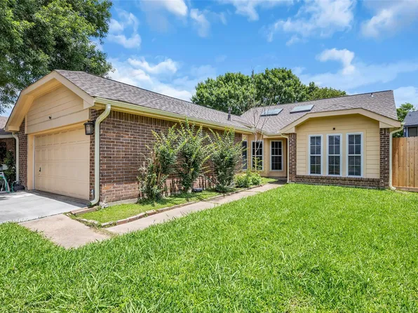 3127 Westwick Dr, Houston, TX 77082