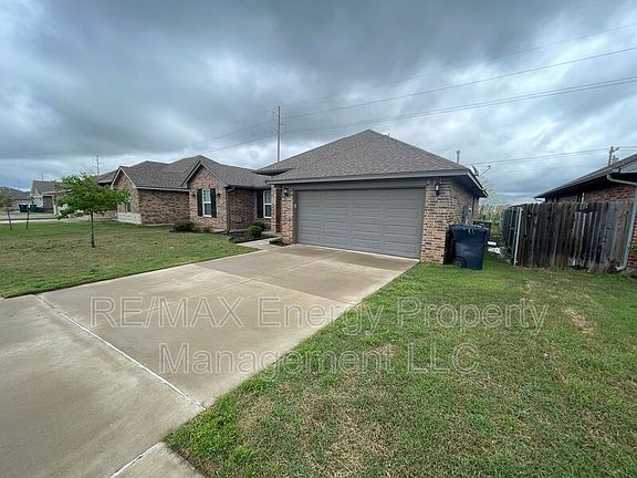 2nd image of 8720 Arman Dr