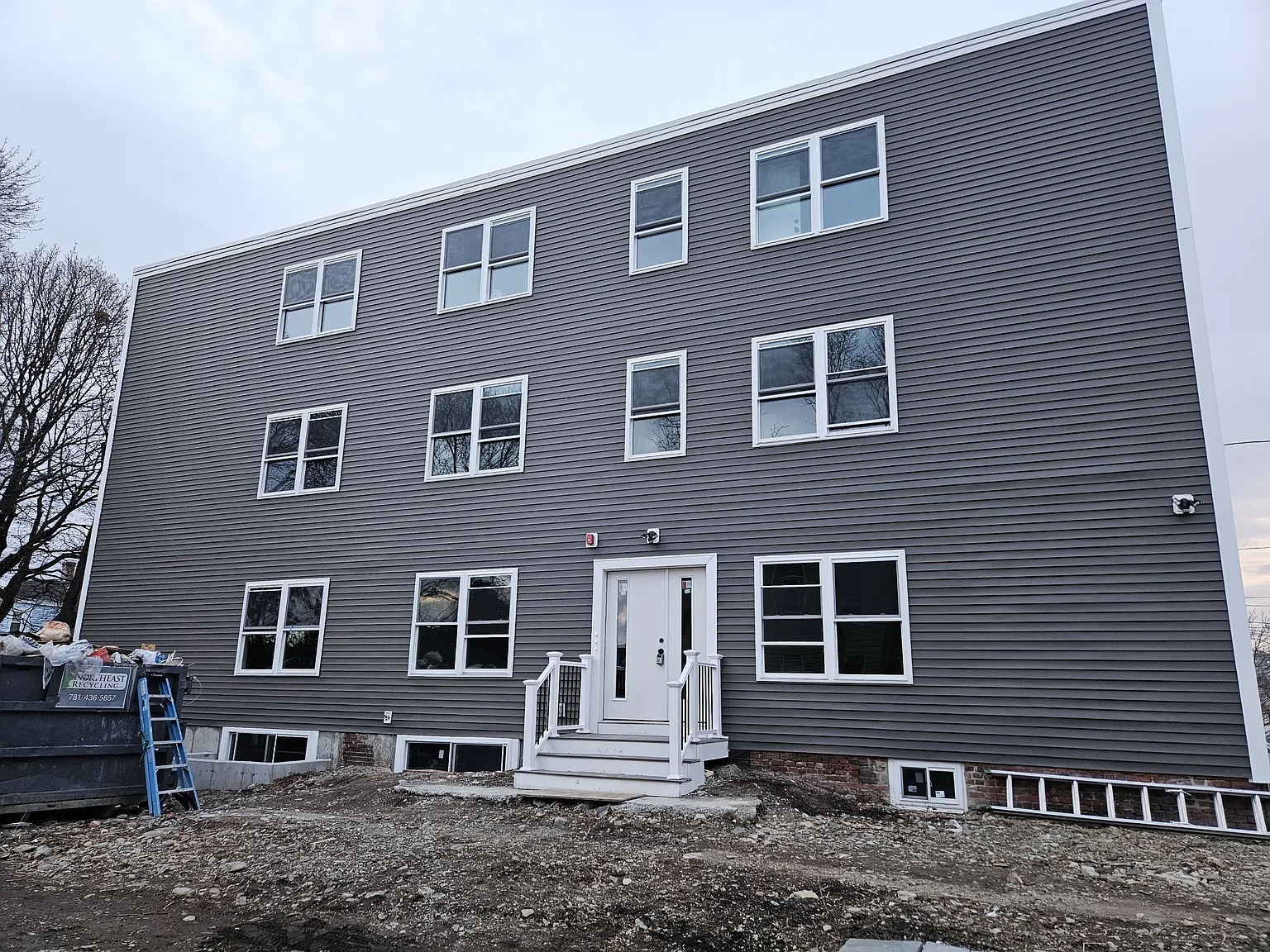 32 Irving Street - 2R — Photo 1
