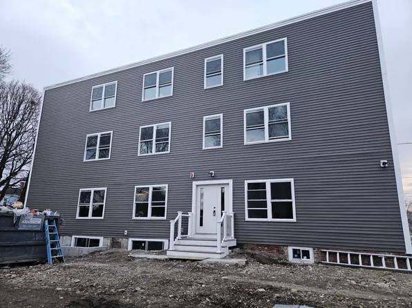 32 Irving St, Everett, MA