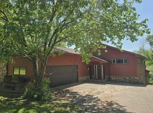 350 Lake St, Scandinavia, WI 54977